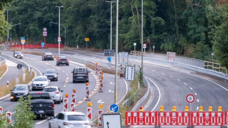 Brückenneubau in Mönchengladbach: Wann die Sperrung auf der Kaldenkirchener Straße aufgehoben wird
