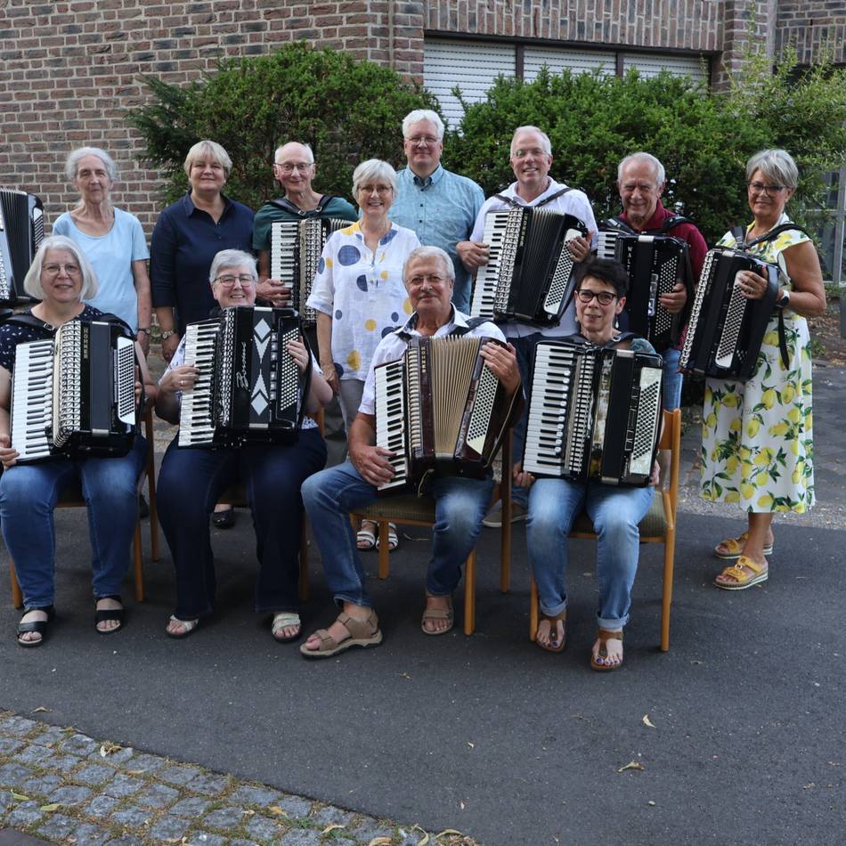 60 Jahre in Waldniel: Jubiläumskonzert des Akkordeon-Orchesters