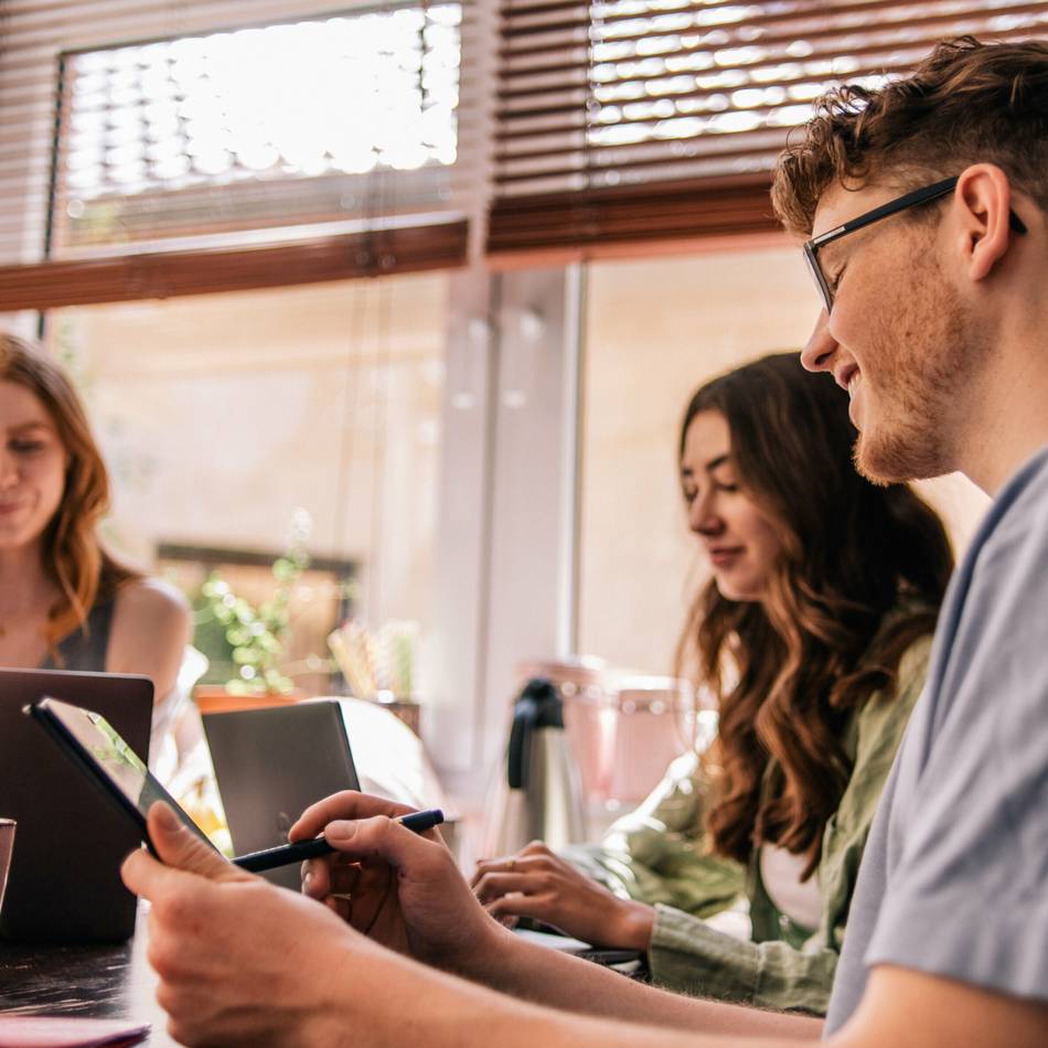 Angebot der Arbeitsagentur: „Assistierte Ausbildung“ hilft Jugendlichen in Hilden