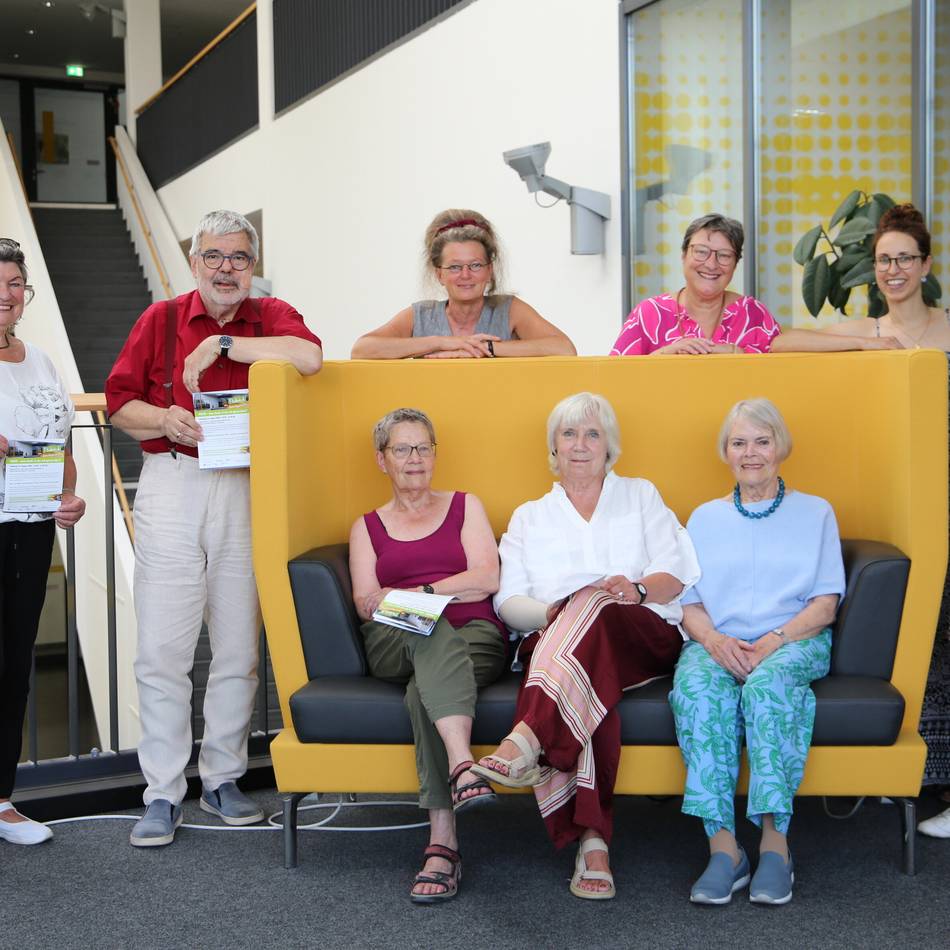 „Wohnzimmer“ in der Bibliothek Moers: Wo Herumhängen ausdrücklich erwünscht ist