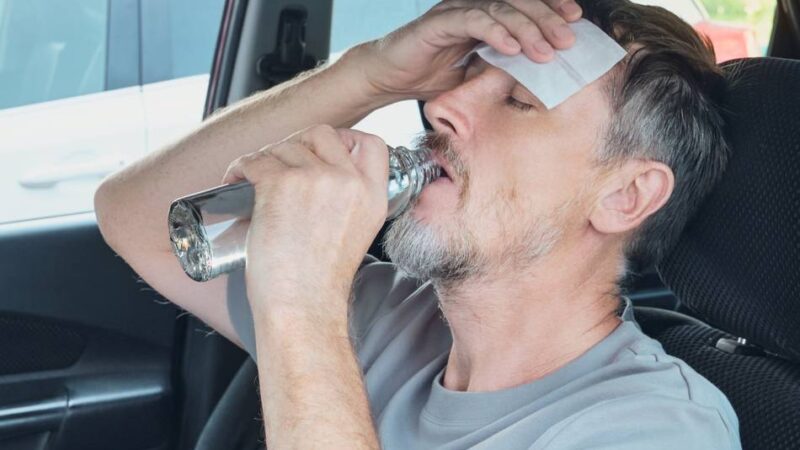 Tipps vom TÜV-Experten aus Moers: Hitze, Hagel, Starkregen – so fahren Sie sicher