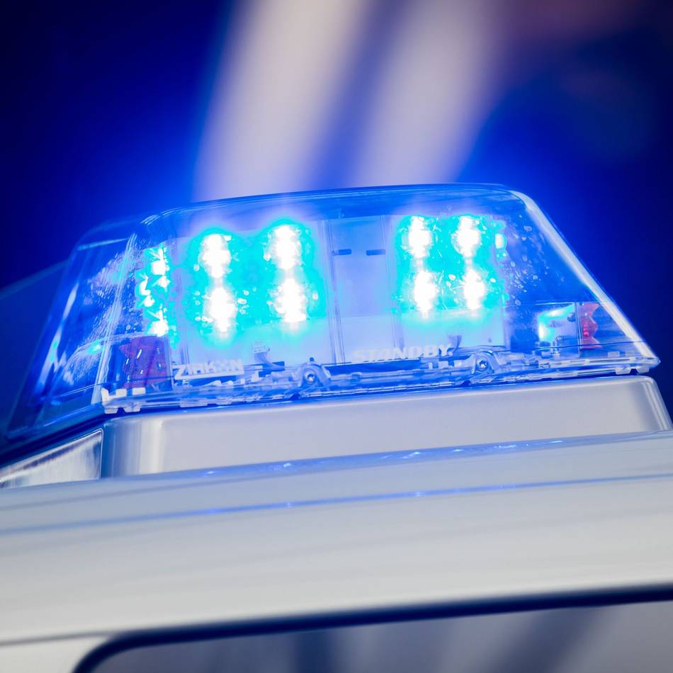 Versuchter Diebstahl in Niederkrüchten: Unbekannte wollen Zigarettenautomaten entwenden