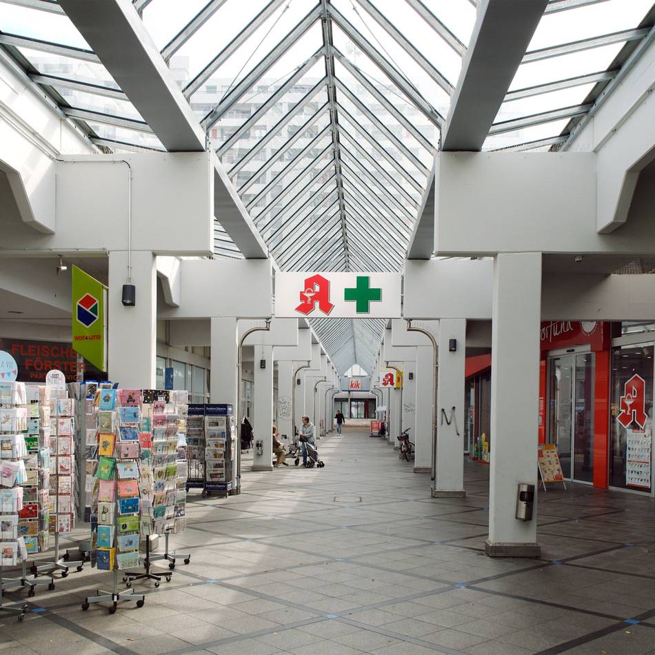 Einkaufszentrum Mosaik in Ratingen West: LEG modernisiert Einkaufszentrum Mosaik