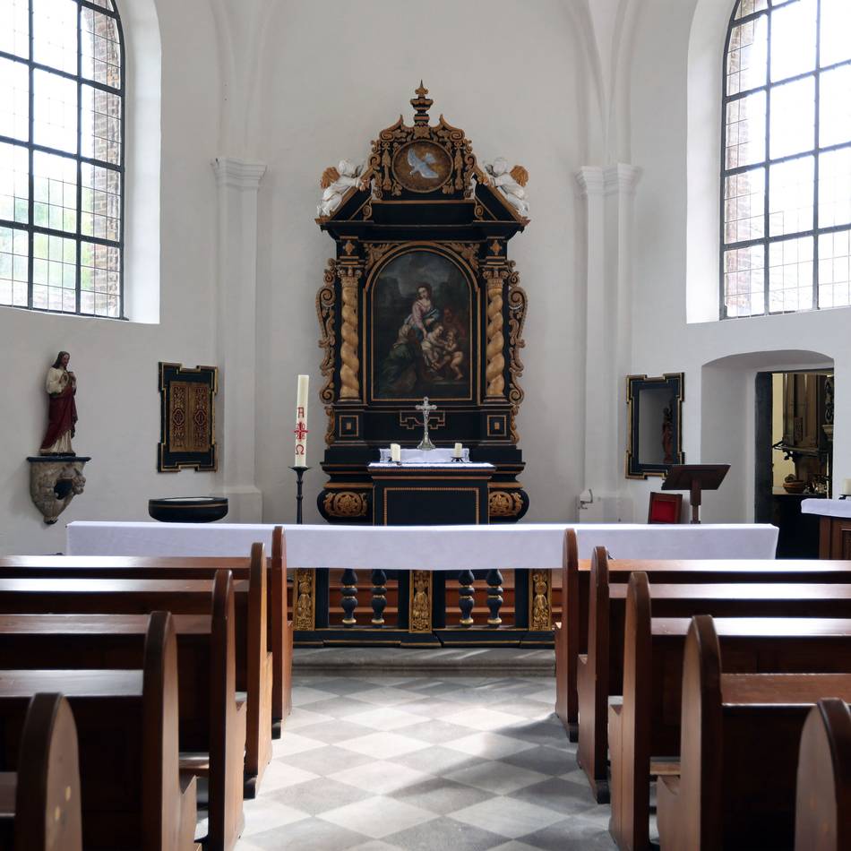 Baudenkmal in Korschenbroich: Großes Raunen als in der Kapelle das Licht anging