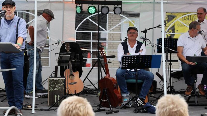 Musik und „Vertällkes“: „Sommerfest der Mundart“ in Korschenbroich