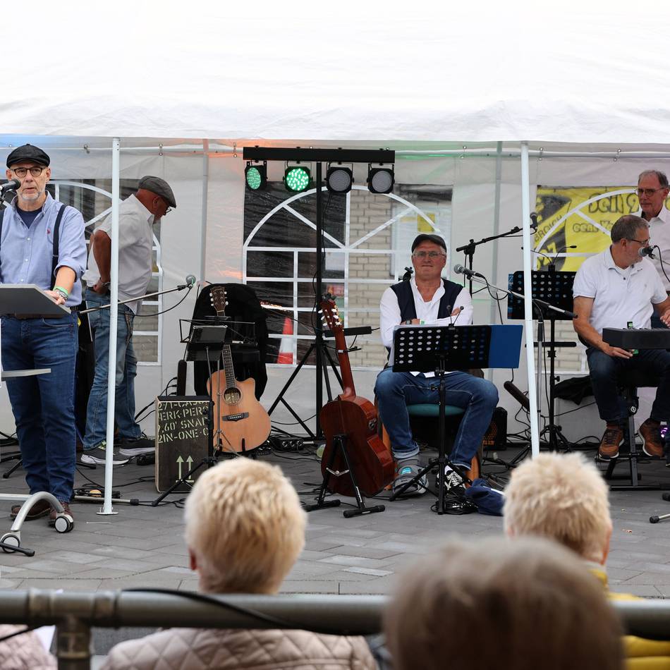 Musik und „Vertällkes“: „Sommerfest der Mundart“ in Korschenbroich