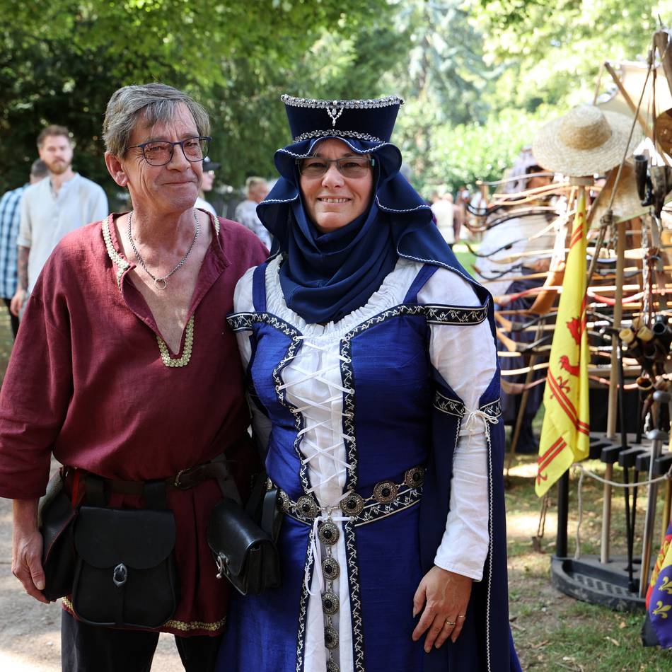 Feste in Mönchengladbach : Ritterfest auf Schloss Wickrath — Mittelalter hautnah erleben