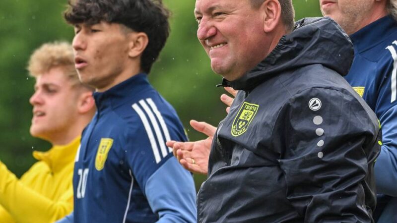 Fußball-A-Ligisten im Formcheck: Retter Dirk Jung plant mit dem TSV Nieukerk eine sorgenfreie Saison