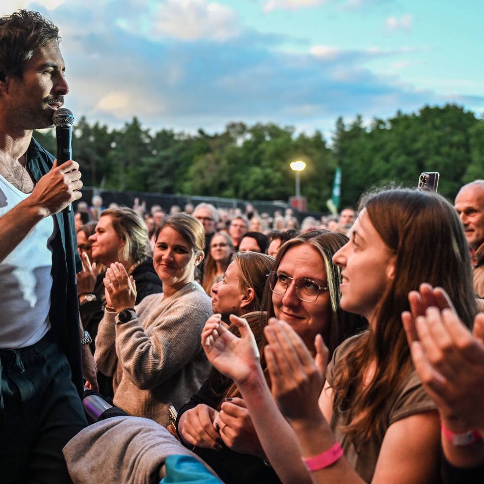 Open-Air-Konzert in Walbeck: Ein Sommerabend bei Max Giesinger