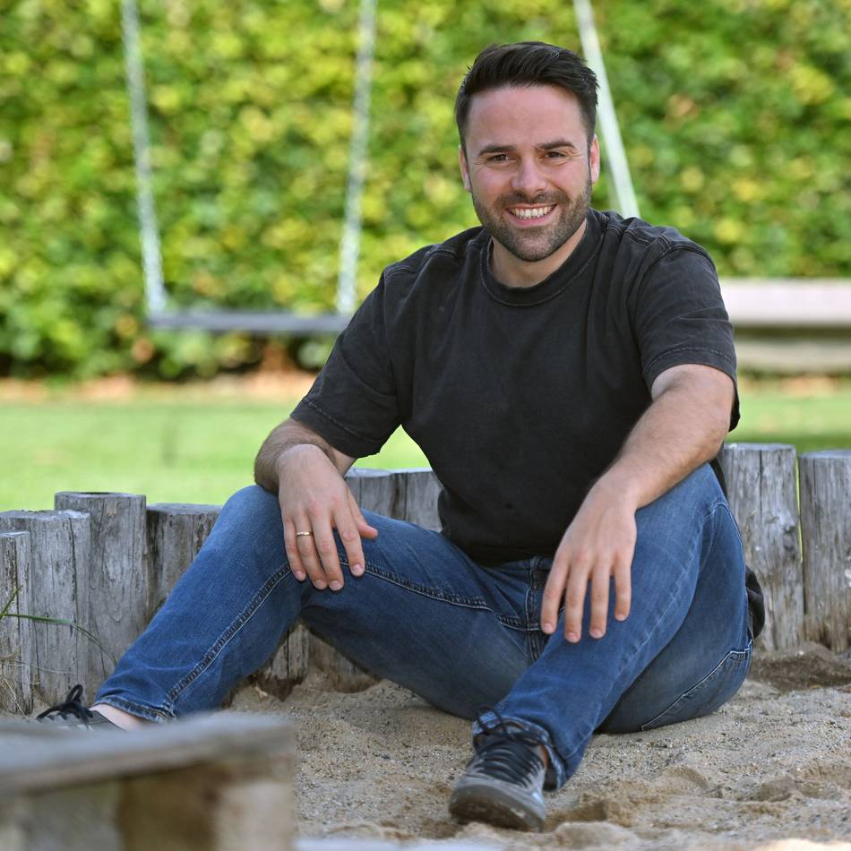 „Bin voller als ne Granate“: Papa-Influencer aus Straelen veröffentlicht Malle-Song