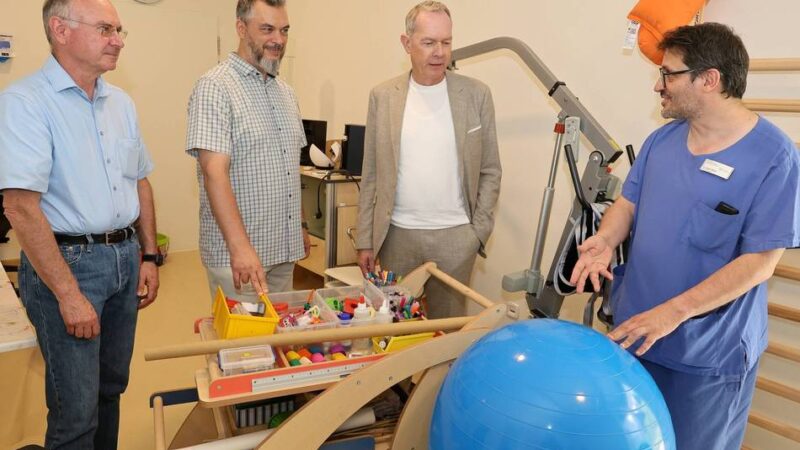 Klinikum Leverkusen: „Rotary Club“ spendet 8000 Euro für die Zeitinsel