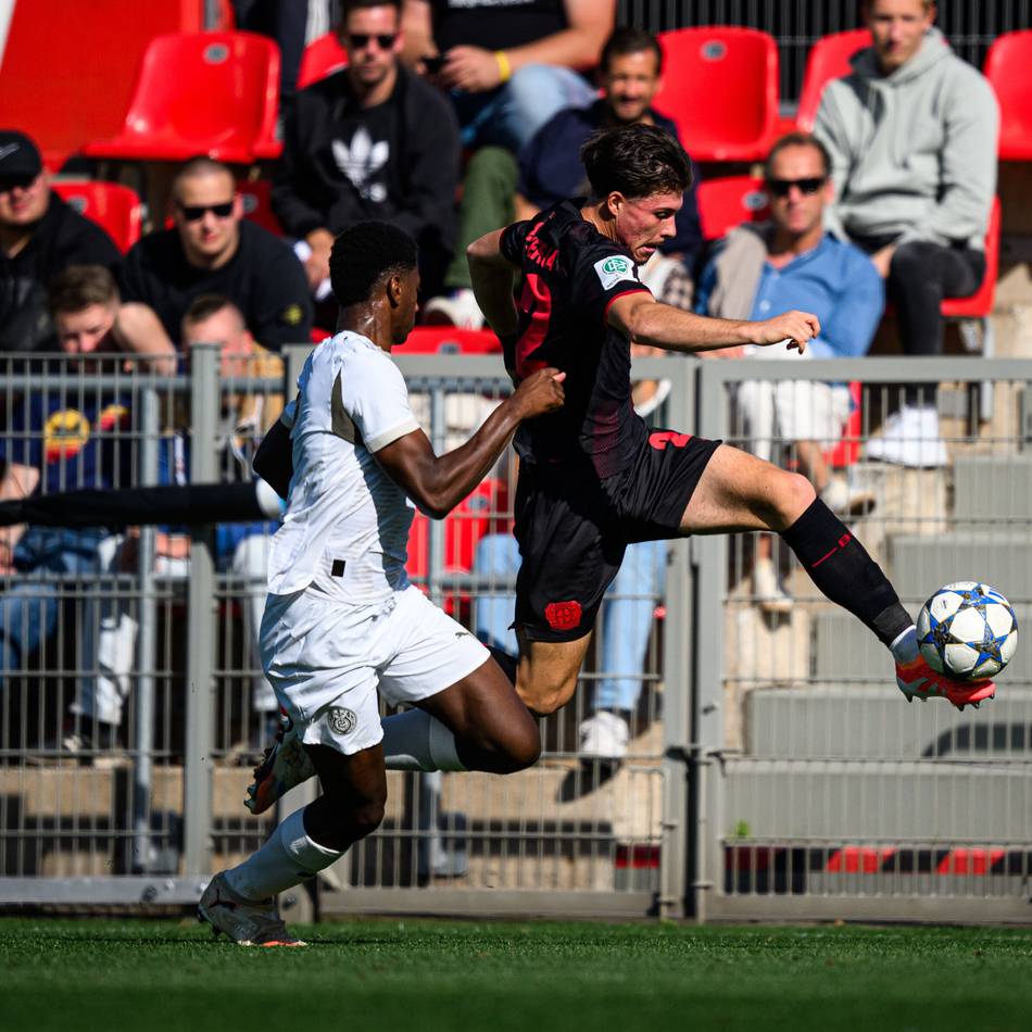 U19 erneut mit Kantersieg: 6:0 gegen Jena – Bayer-Nachwuchs steht im Pokal-Achtelfinale