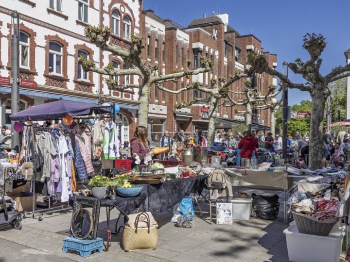 Bummeln in Grevenbroich: Fußgängerzone wird beim „City-Trödel“ zur großen Flanier-Meile