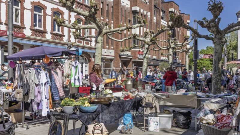 Bummeln in Grevenbroich: Fußgängerzone wird beim „City-Trödel“ zur großen Flanier-Meile