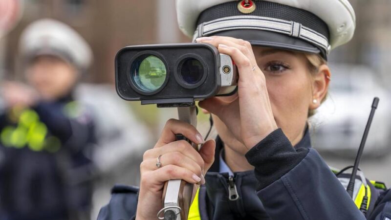 „Operation Speed“: 743 Raser bei Tempokontrollen im Kreis Mettmann erwischt
