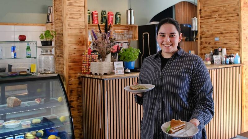 Neues Café in Ratingen: 25-Jährige eröffnet ihr Traumcafé