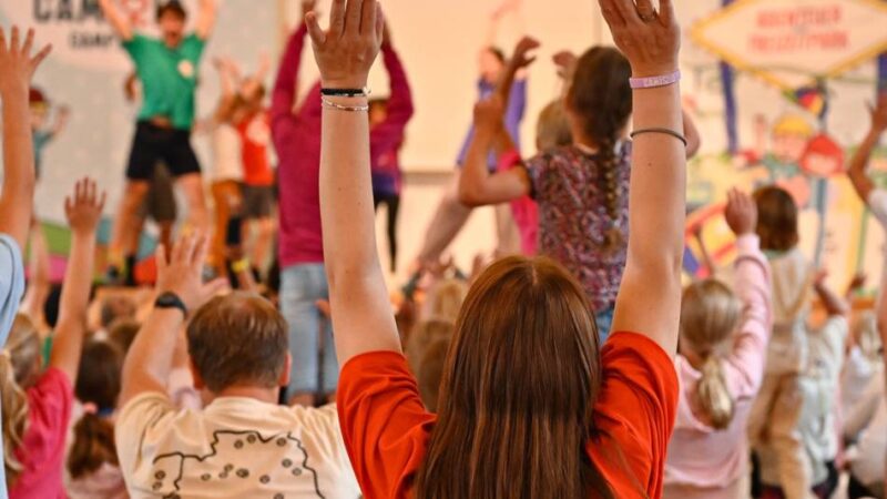 Einwöchige Ferienaktion in Hückeswagen-Scheideweg: Camissio-Festival lockt mehr als 100 Kinder ins Vereinshaus