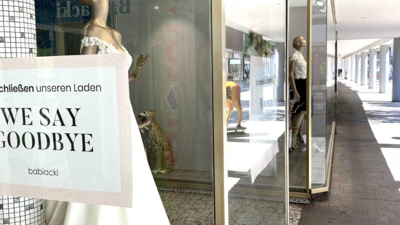 Traditionsgeschäft in der Weseler City: Braut- und Abendmoden Babiacki schließt – das sind die Gründe
