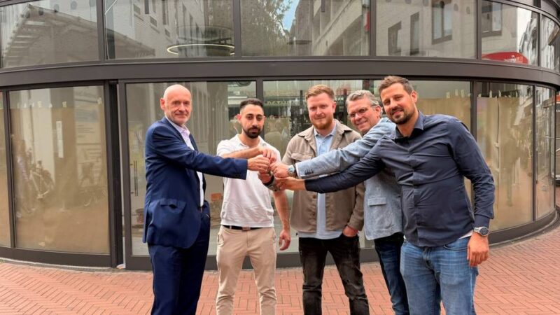 Neue Gastronomie in Leverkusen: Café „Bella Luna“ öffnet Mitte August im Glaspavillon