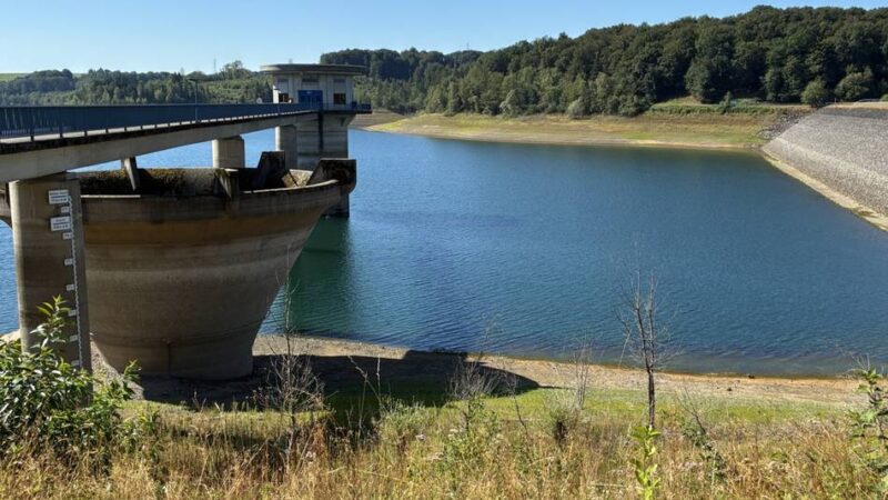 An der Großen Dhünn-Talsperre: „So leer habe ich die Talsperre noch nicht gesehen“