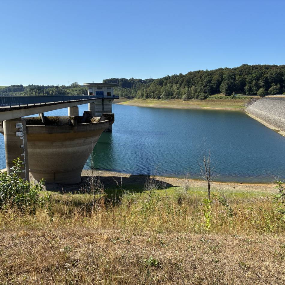 An der Großen Dhünn-Talsperre: „So leer habe ich die Talsperre noch nicht gesehen“