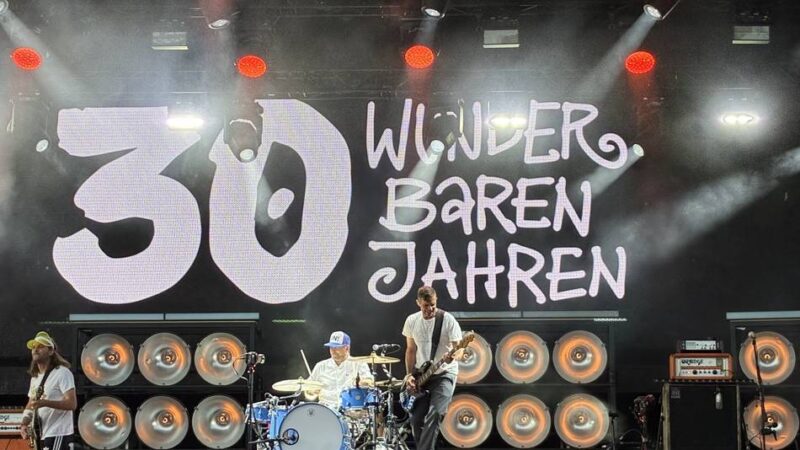 Auftritt beim Festival: Sportfreunde Stiller bringen Udo Jürgens nach Haldern