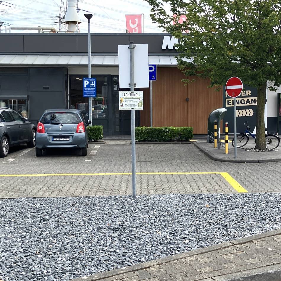 Filiale in Kaarst: McDonald‘s wehrt sich gegen Kritik zur Parkplatz-Versiegelung