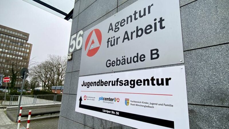 Statistik veröffentlicht: 15.114 Menschen in Mönchengladbach arbeitslos – weniger als im Juni
