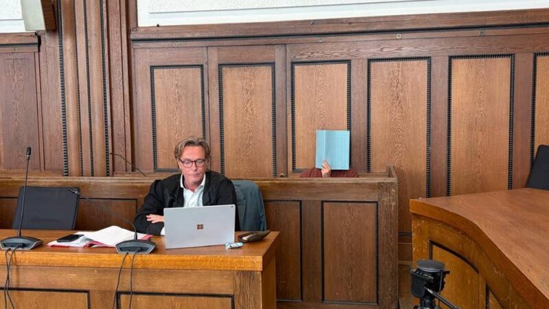Viersener vor Gericht: Messerangriff auf schlafenden Stiefvater