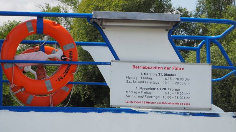 Fähre Zons-Urdenbach fährt wieder nicht: „Das ist wirklich eine Katastrophe“