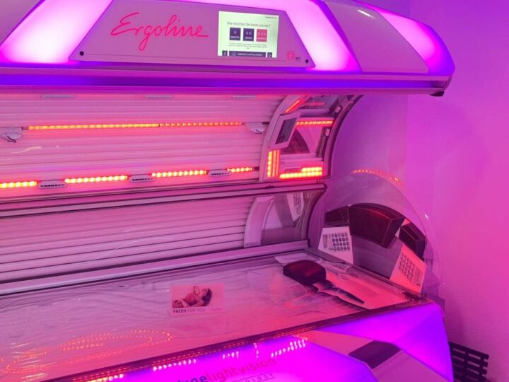 Hitze in Krefeld: Ins Sonnenstudio bei 30 Grad – zur Abkühlung?