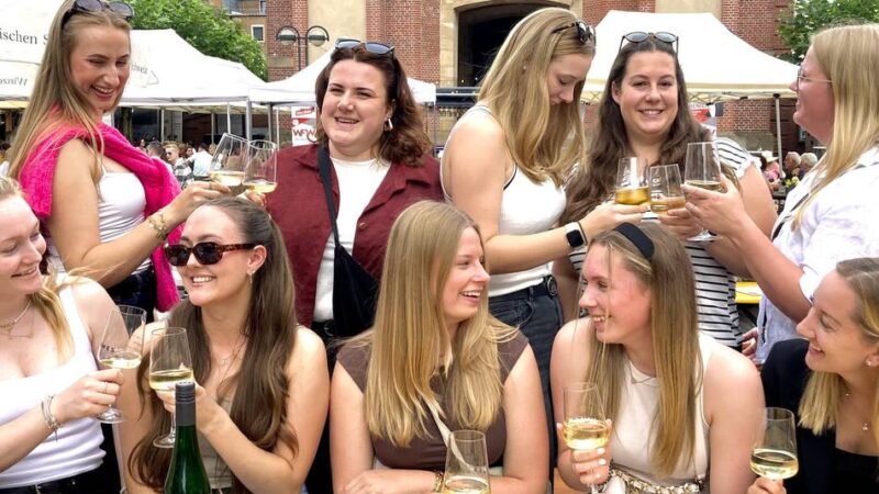 Genussmeile am zweiten August-Wochenende: Das bietet das Weinfest am Berliner Tor