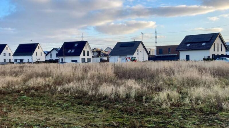 Bauland in Neuss: Stadt versteigert Grundstücke ab 950 Euro pro Quadratmeter