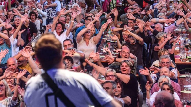 Cinque-Sommernacht in Kleve: Markt-Stände für das Kleinkunst-Festival