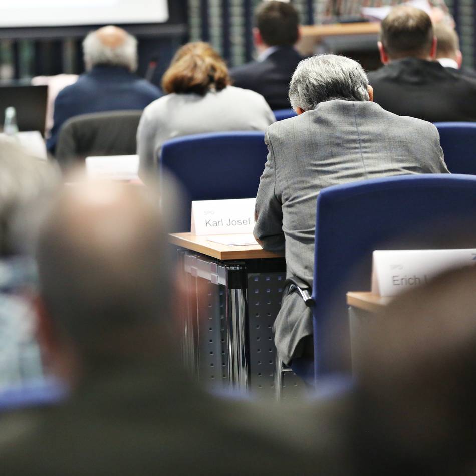 Livestream als erklärtes Ziel: Mehr Transparenz oder „unnötiger Aufwand“ – CDU fordert Videoarchiv für Ratssitzungen