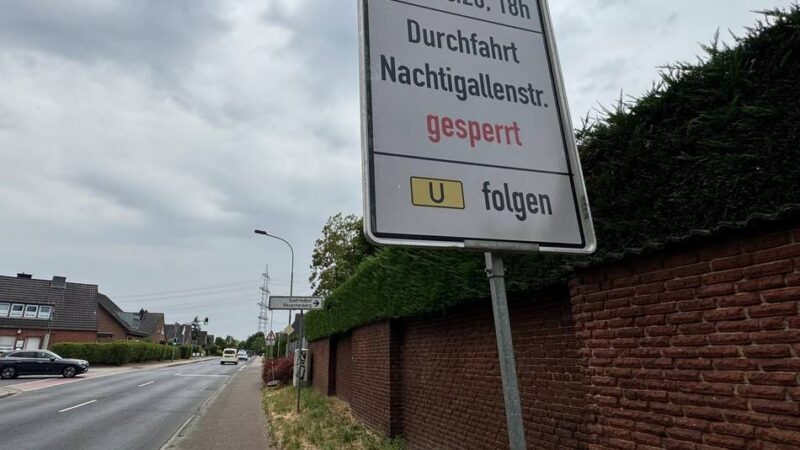 Zwischen Reuschenberg und Holzheim: Straßensperrung in Neuss für Arbeiten an Strommasten