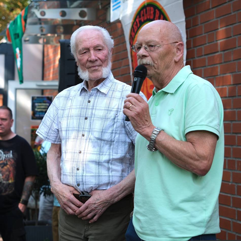 Anteilnahme und Erinnerungen: Volker Boix informierte Hans Zach über Peter Lerschmachers Tod