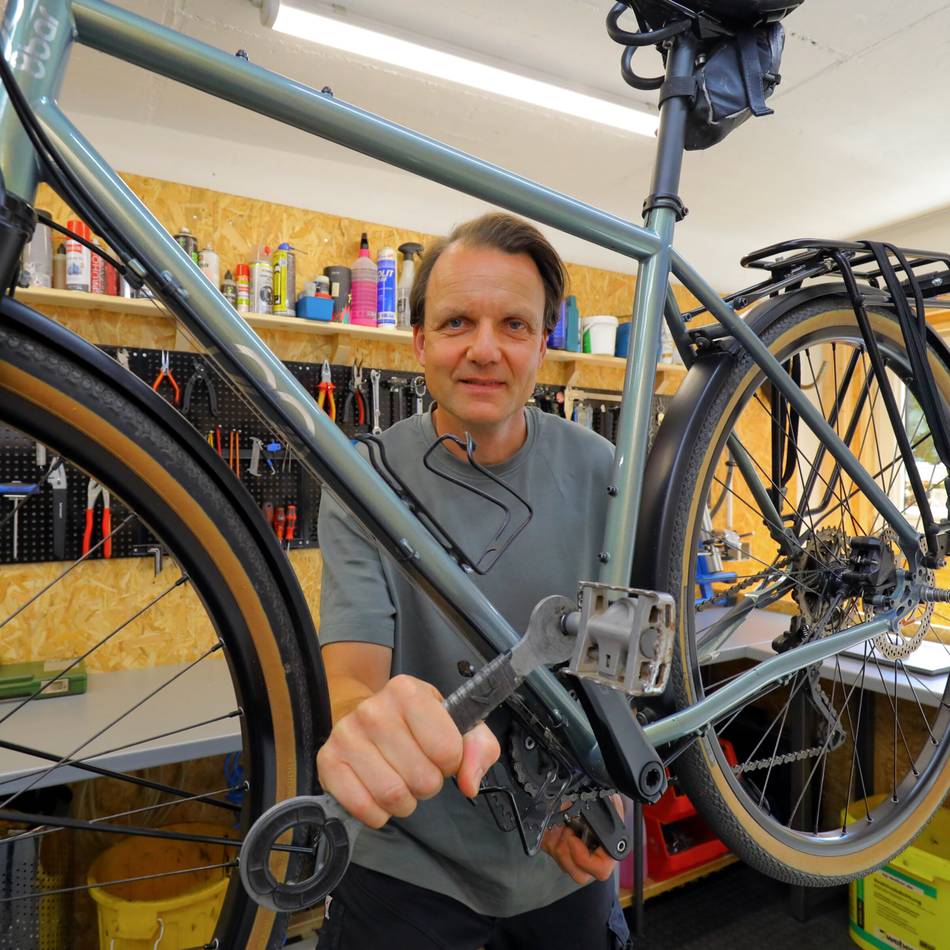 Fahrrad-Werkstatt „RadAG“ : Xantener wagt den Neustart – mit 48 Jahren