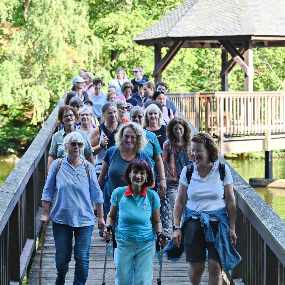 Gleichstellungbeauftragte in Radevormwald: Enorme Resonanz auf Frauenwanderung