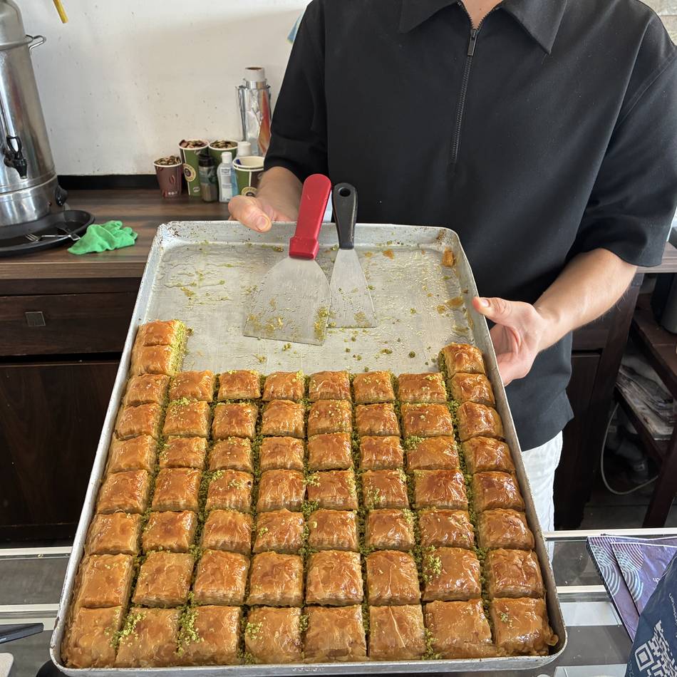 Cafés in Mönchengladbach: Baklava, Börek und Pide – hier gibt es türkische Backwaren