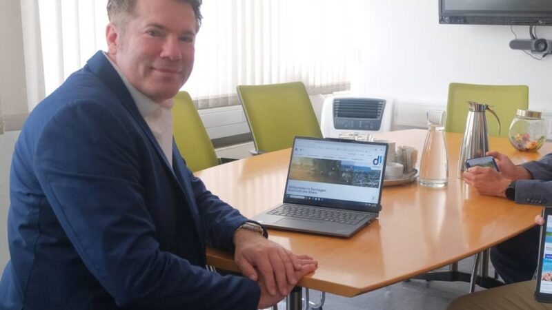 Service in Dormagen: Stadt bereitet Bürgerberatung per Video vor