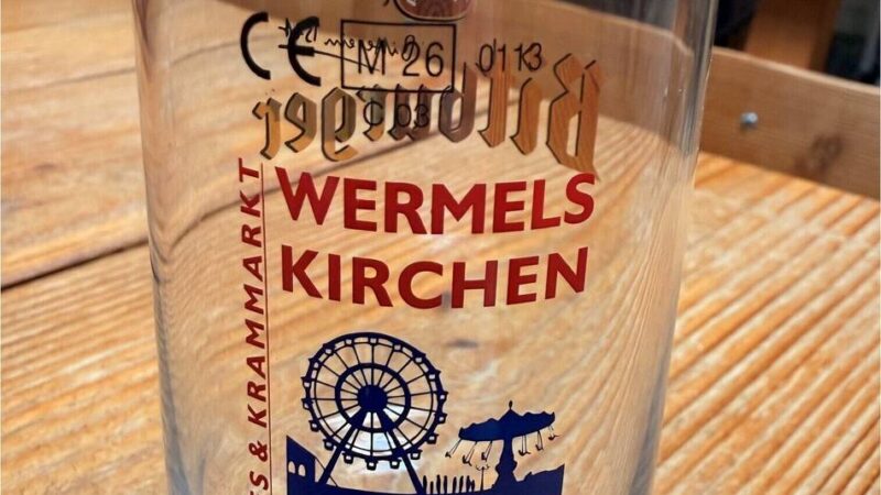 Herbstkirmes Wermelskirchen: Freibier zur Kirmes: 300 Pils-Gläser warten auf Sammler