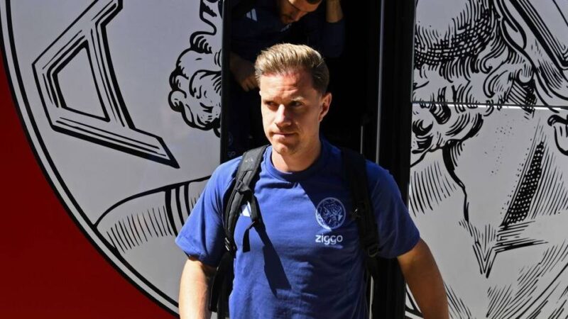 Fußball in den Niederlanden: Ter Stegen siegt mit Ajax bei Einstand – Brandt trifft erstmals