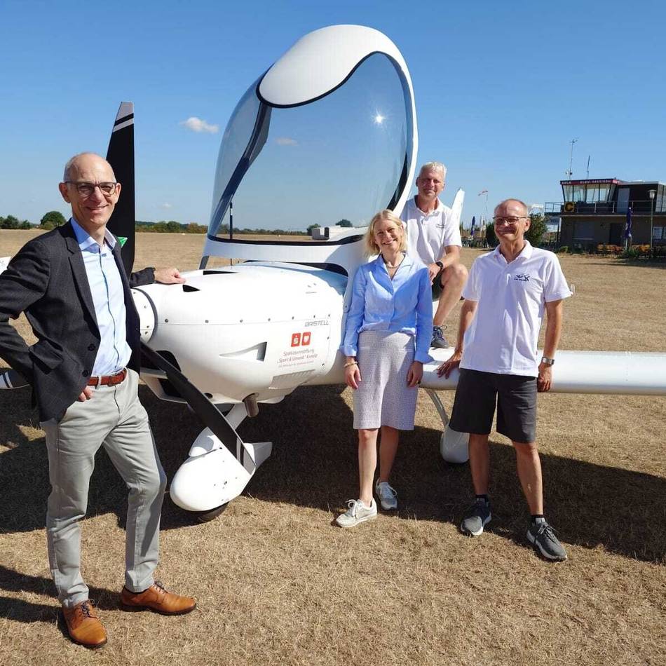 Neuanschaffung des Vereins für Segelflug Krefeld: Mit dem Ultraleichtflugzeug bis in die Wolken