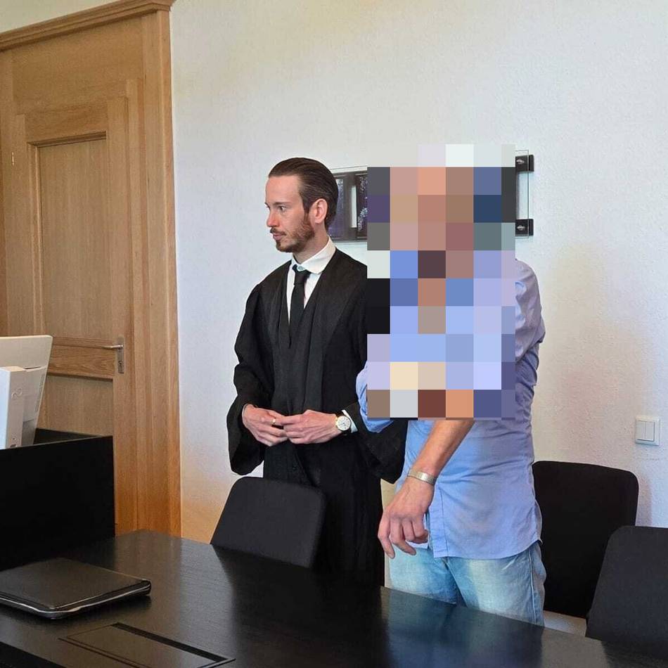 Bodycam-Aufnahmen zeigen dramatischen Einsatz: Schüsse brachten ihn zu Boden – Angreifer aus Rommerskirchen vor Gericht