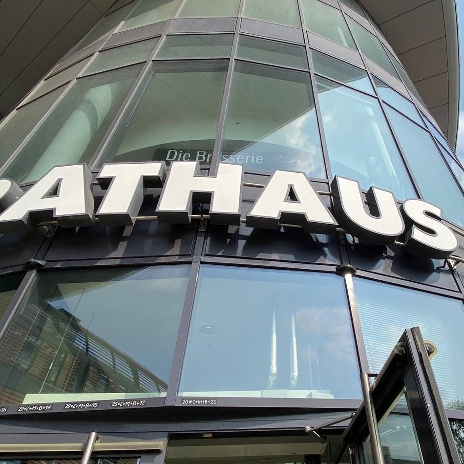 Virtueller Bürgerservice : Leverkusener Rathaus startet neue Online-Dienste