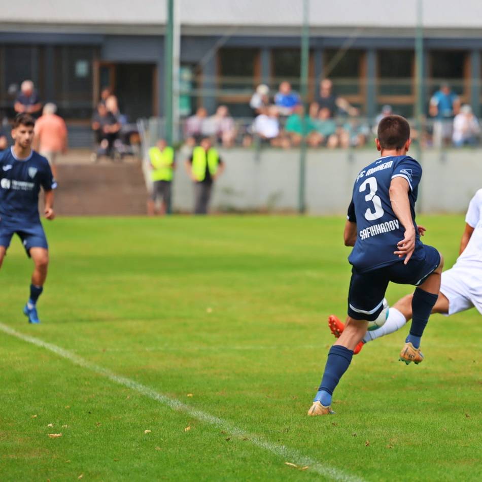 Saisonauftakt im Niederheinpokal: Monheim profitiert von Jüchener Fehlern