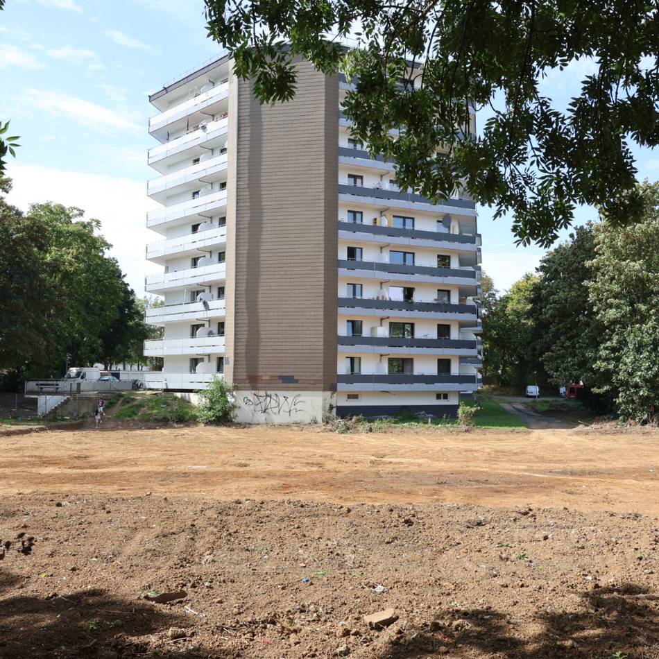 Neue Sportfläche in Grevenbroich: „Cruyff-Court“ entsteht an den Wabenhäusern
