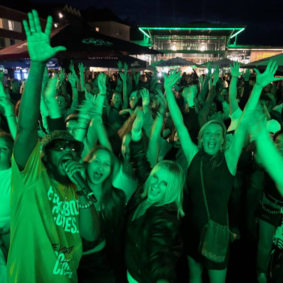 „Soul & Wine“ und „Clubnacht“: „Das hat Gladbach gebraucht“ – wie zwei Events die Altstadt füllen