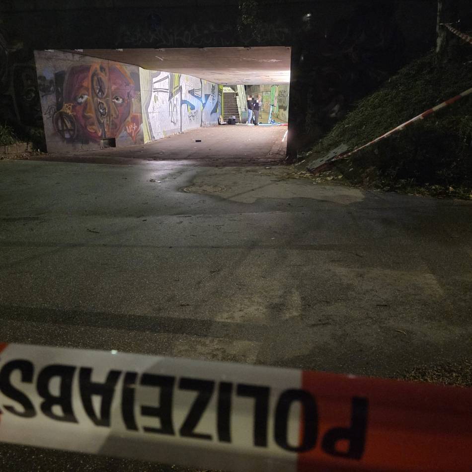 Spurensicherung in Mönchengladbach: Streit am Geropark eskaliert – 22-Jährige schwer verletzt